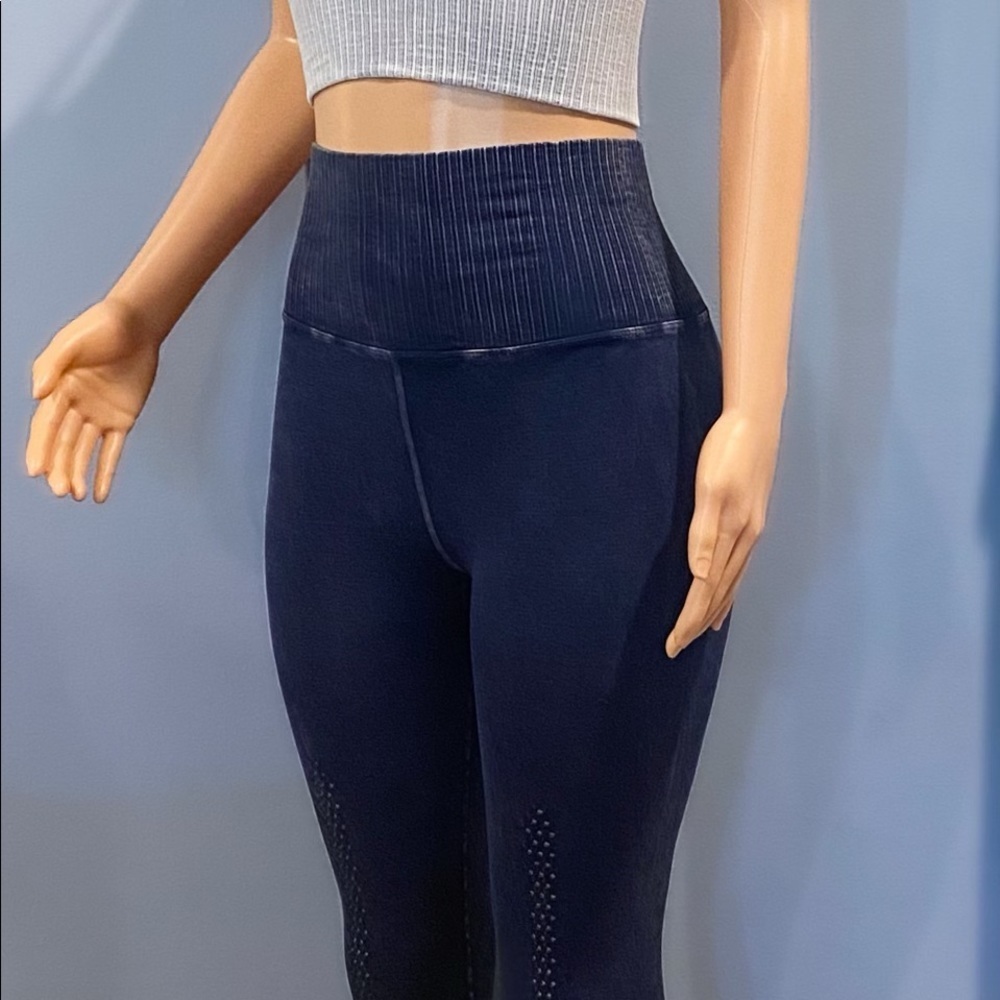 NEW Free People HR 7/8 Length Good Karma Leggings & Good Karma Crop $126 total - Picture 7 of 16